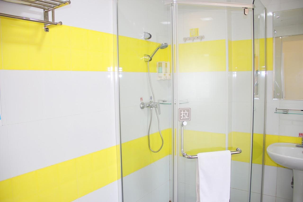 7Days Inn Ezhou Wuchang Avenue Dongjiang International Eksteriør billede